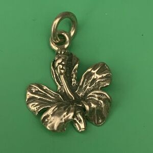 Hibiscus Flower Sterling Silver Jewelry Charm #flower #garden #tropical